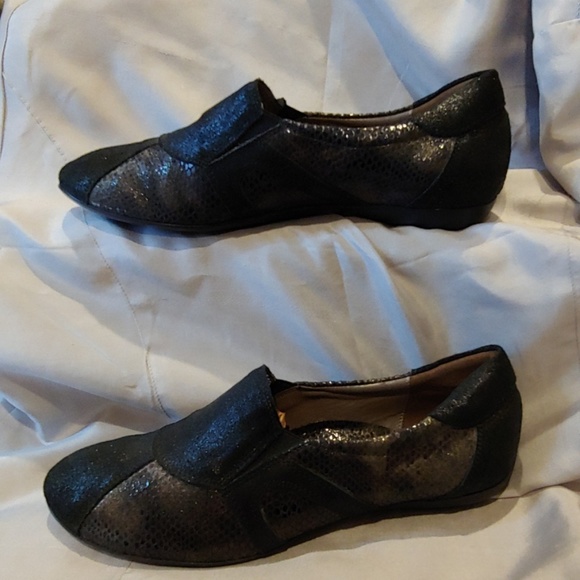 "Sesto Meucci" Black & Metallic Leather Flat - Picture 3 of 4